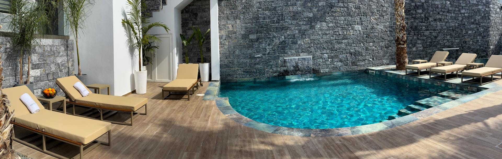 Beach Walk Luxury Suites