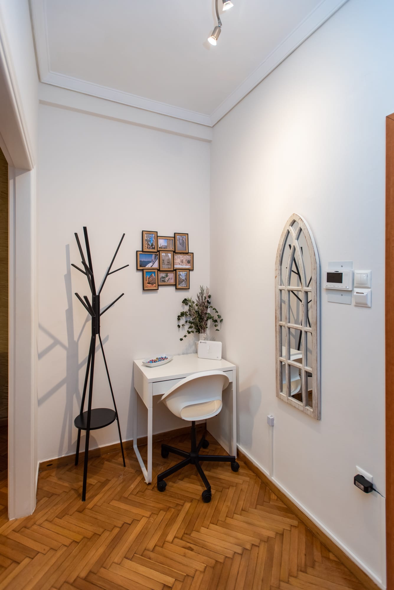 Blue Ark Acropolis Spirit