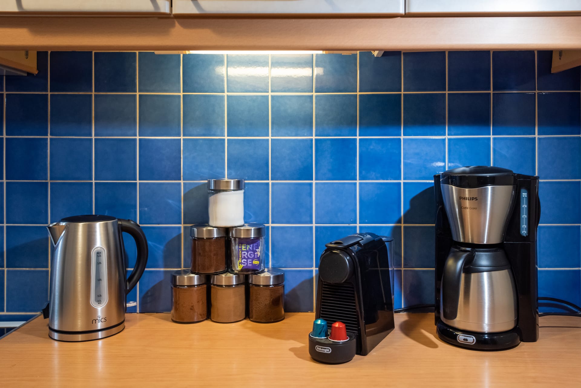 Blue Ark Acropolis Spirit