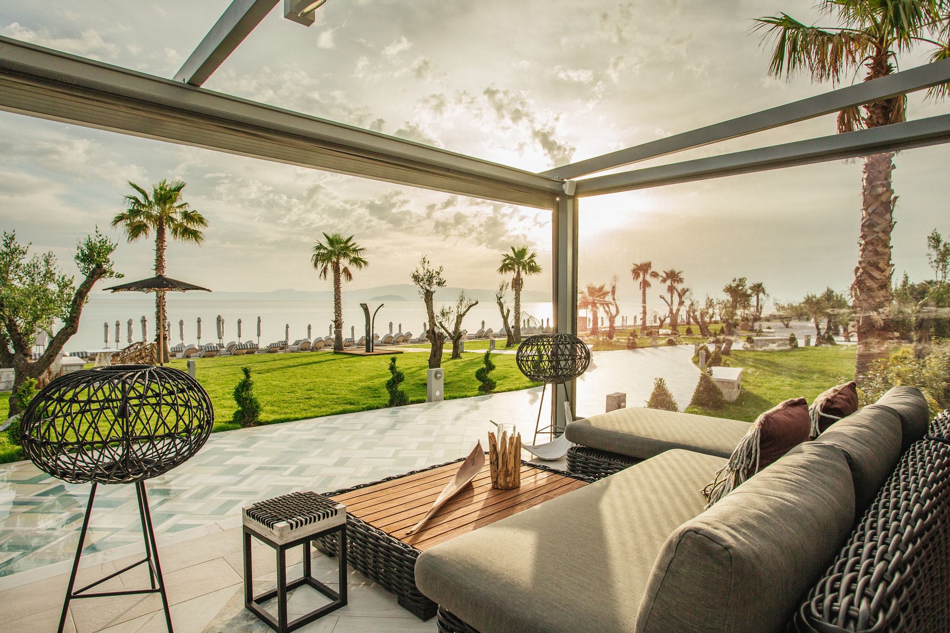 Blue Carpet Luxury Suites Halkidiki