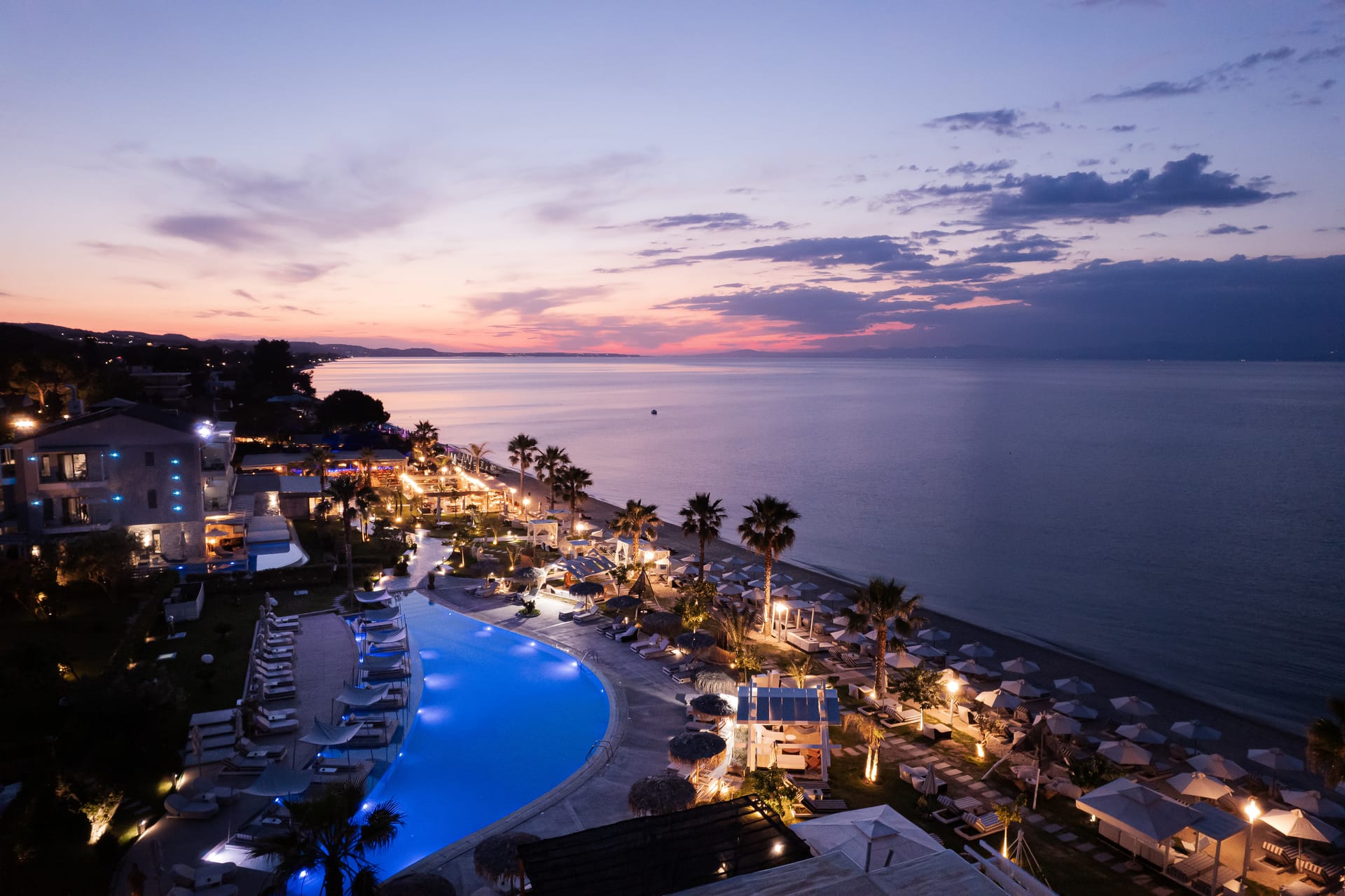 Blue Carpet Luxury Suites Halkidiki