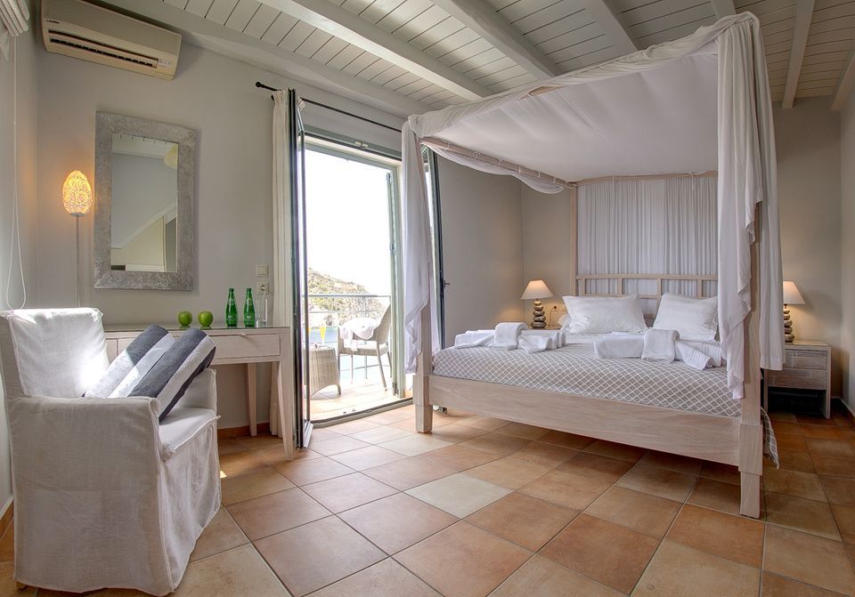 Assos Villas-Braunis Horio Villas