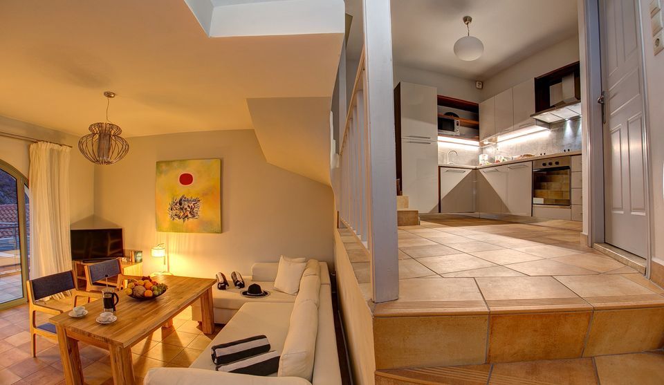 Assos Villas-Braunis Horio Villas