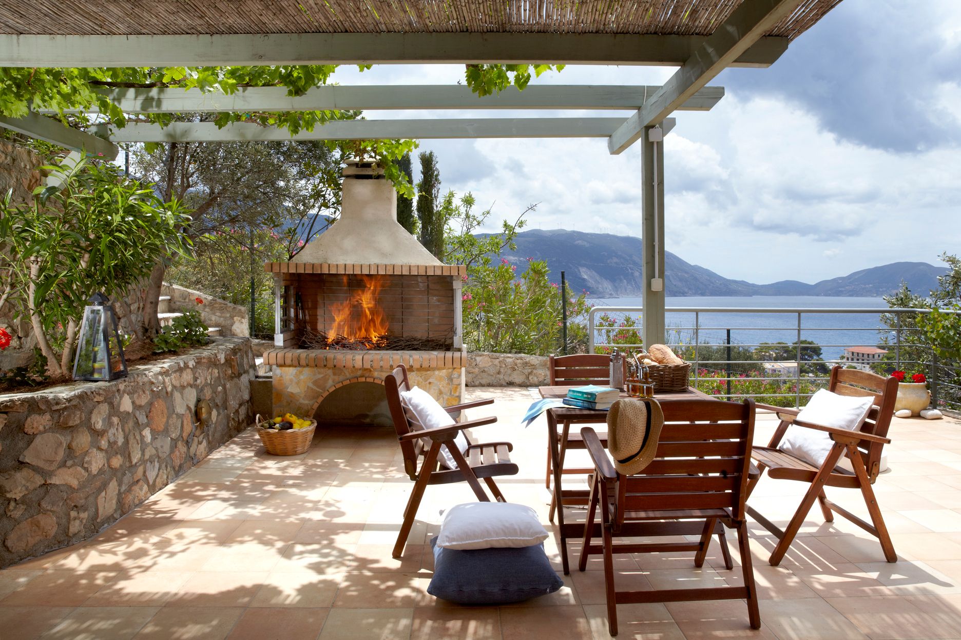 Assos Villas-Braunis Horio Villas