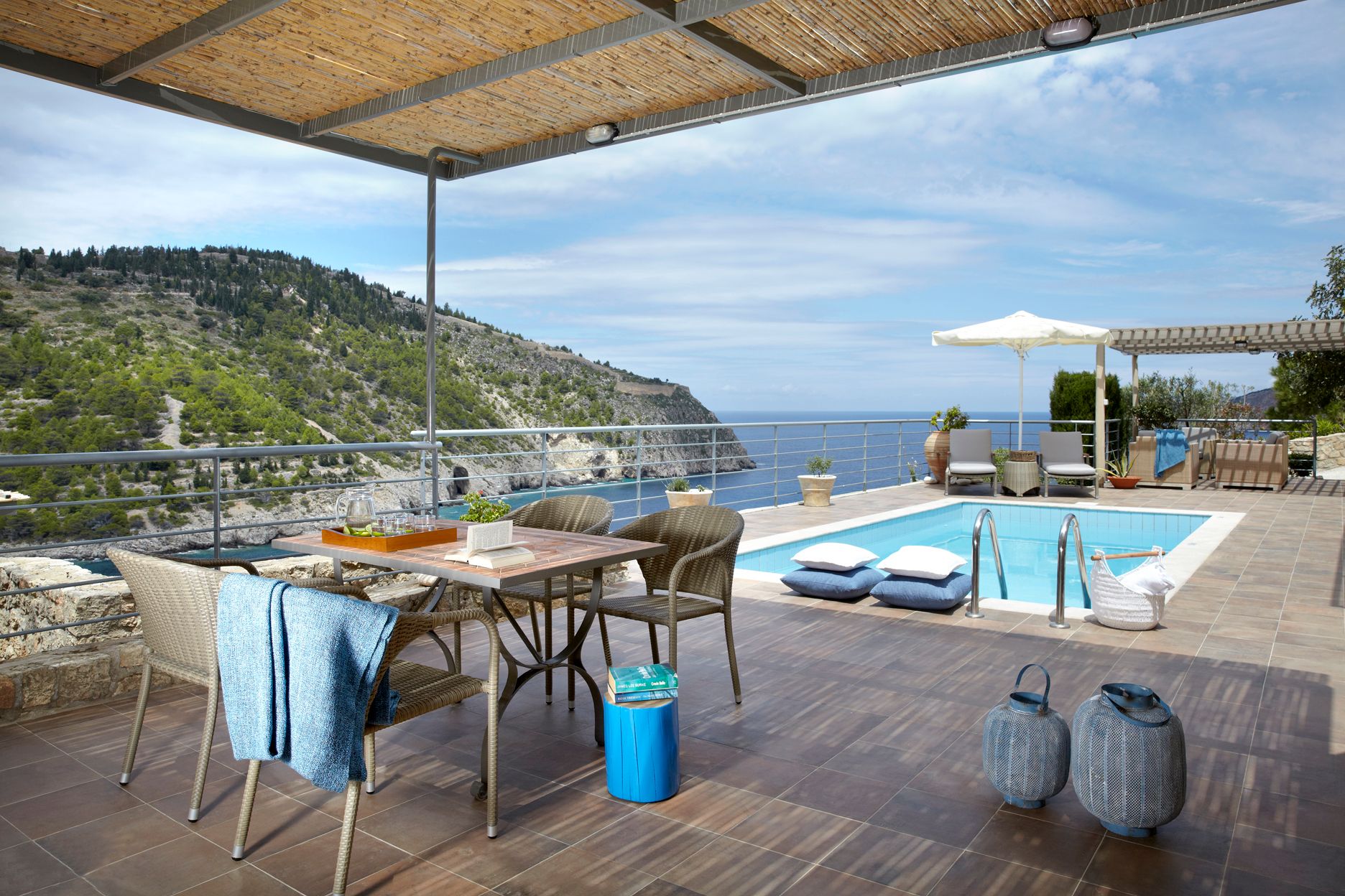 Assos Villas-Braunis Horio Villas