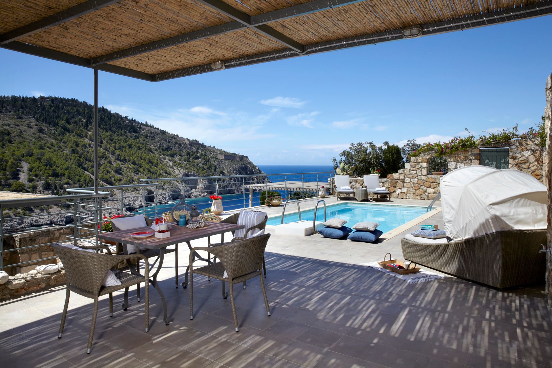 Assos Villas-Braunis Horio Villas