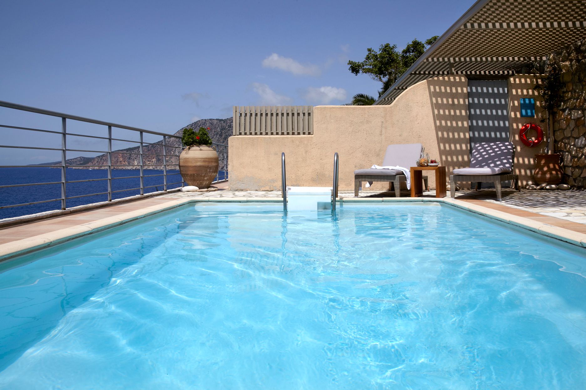 Assos Villas-Braunis Horio Villas