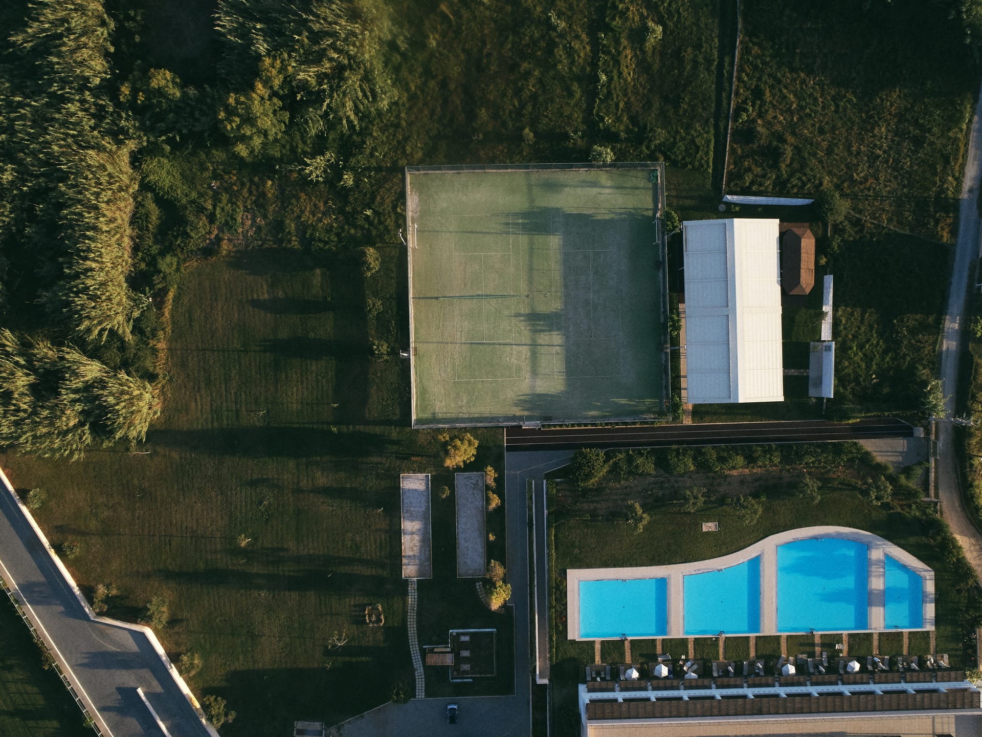 Open Air Multi-Court