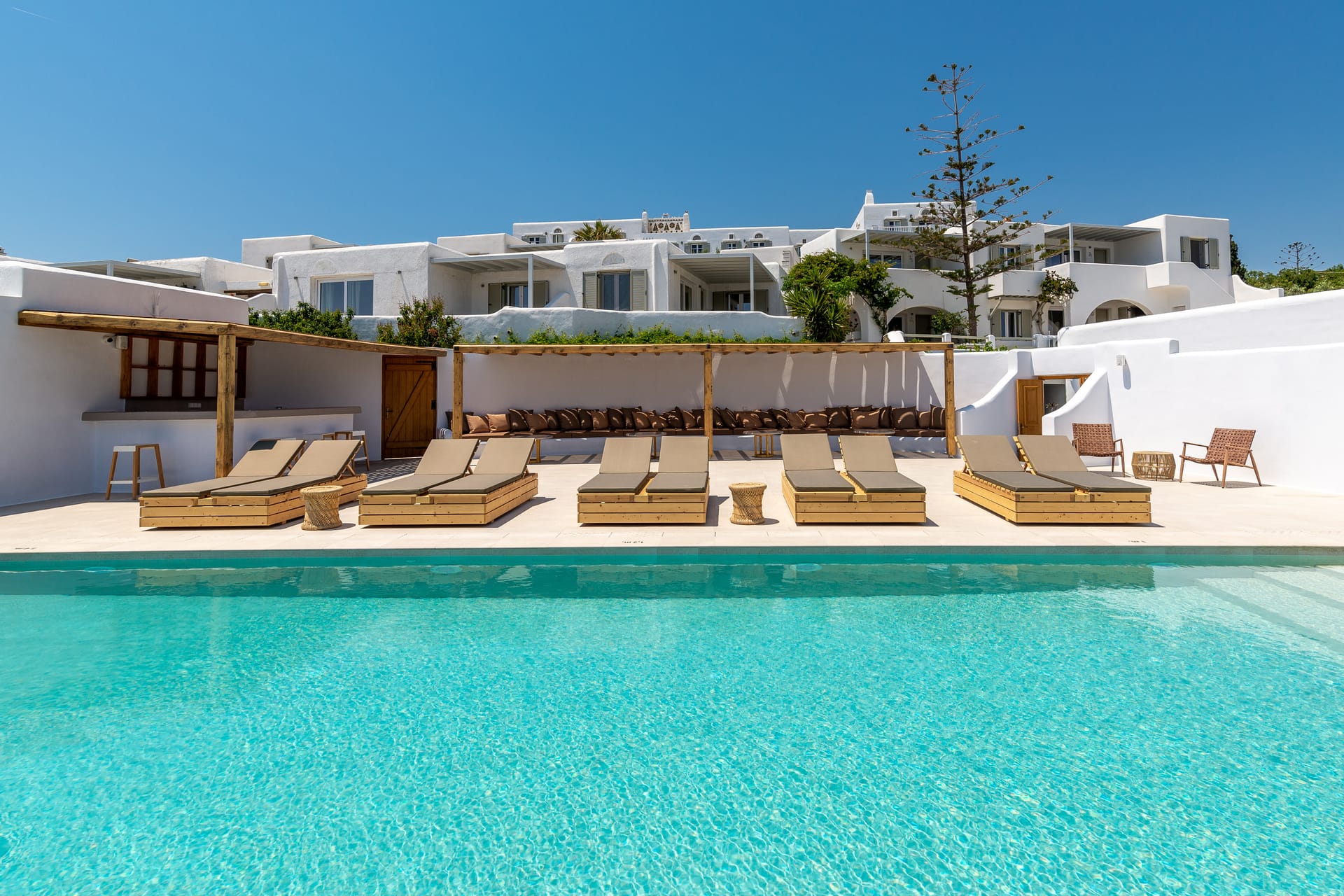 Cavos Bungalows & Studios