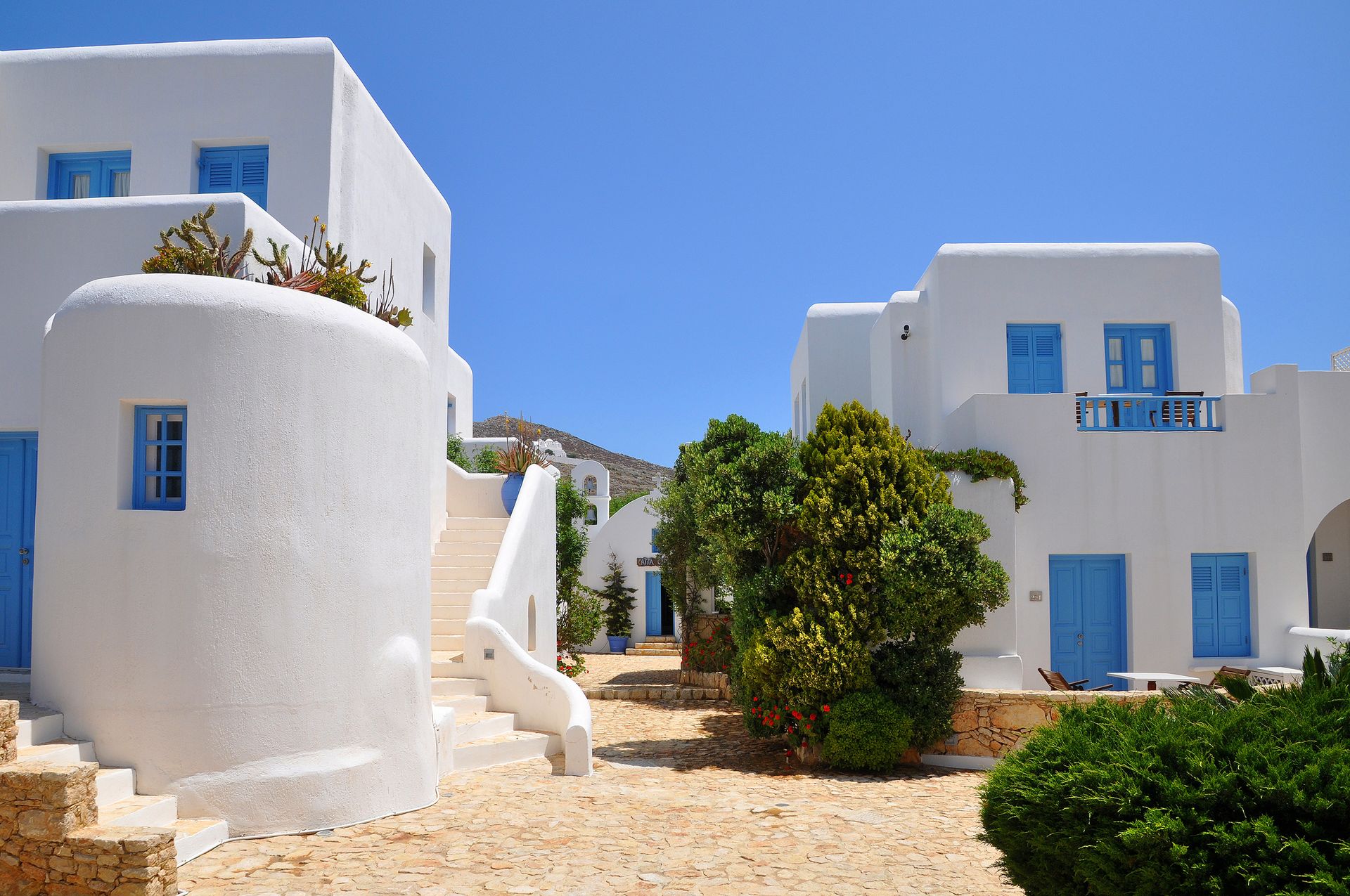 Chora Resort Folegandros