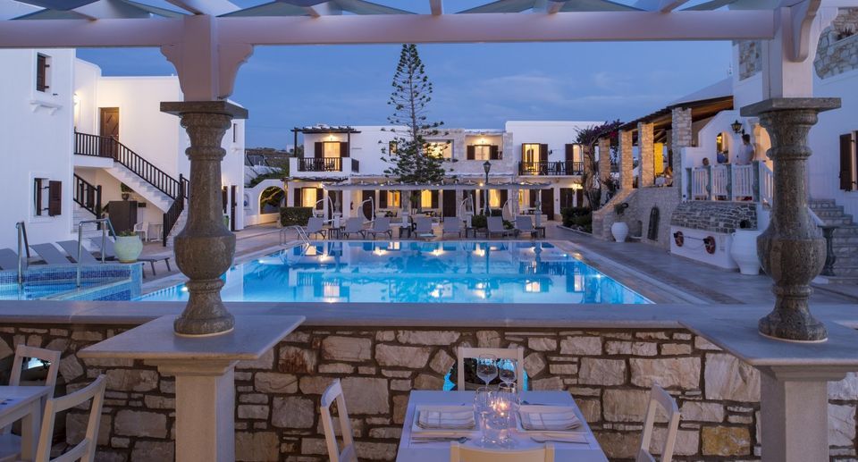 Contaratos Beach Paros