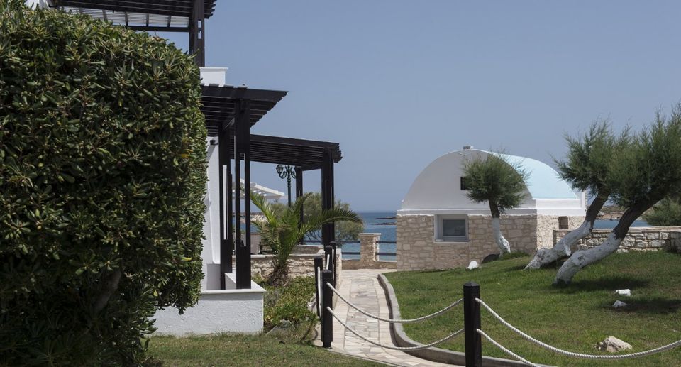 Contaratos Beach Paros