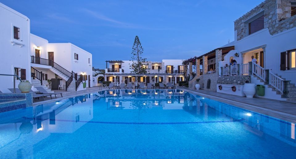 Contaratos Beach Paros