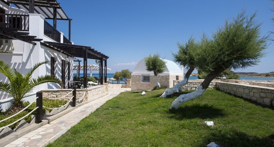 Contaratos Beach Paros