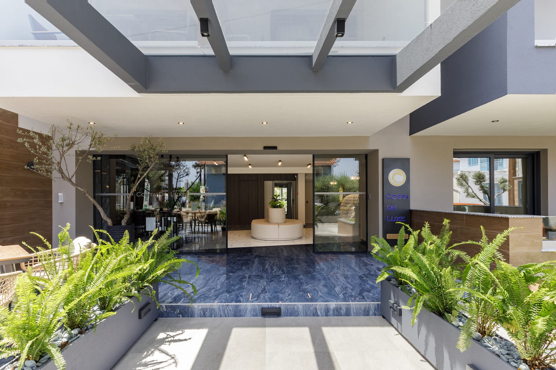 Costa De Luxe Suites