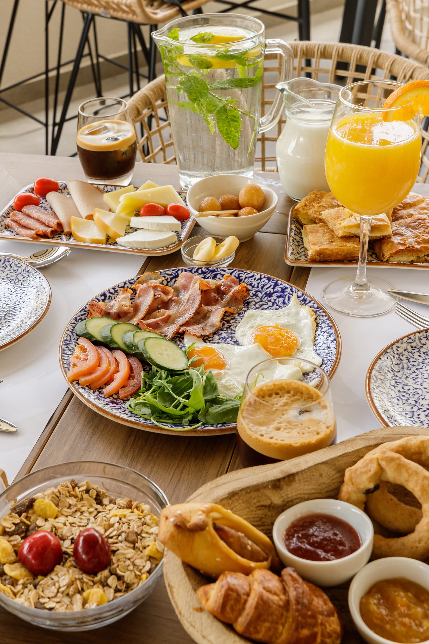 Costa De Luxe Suites