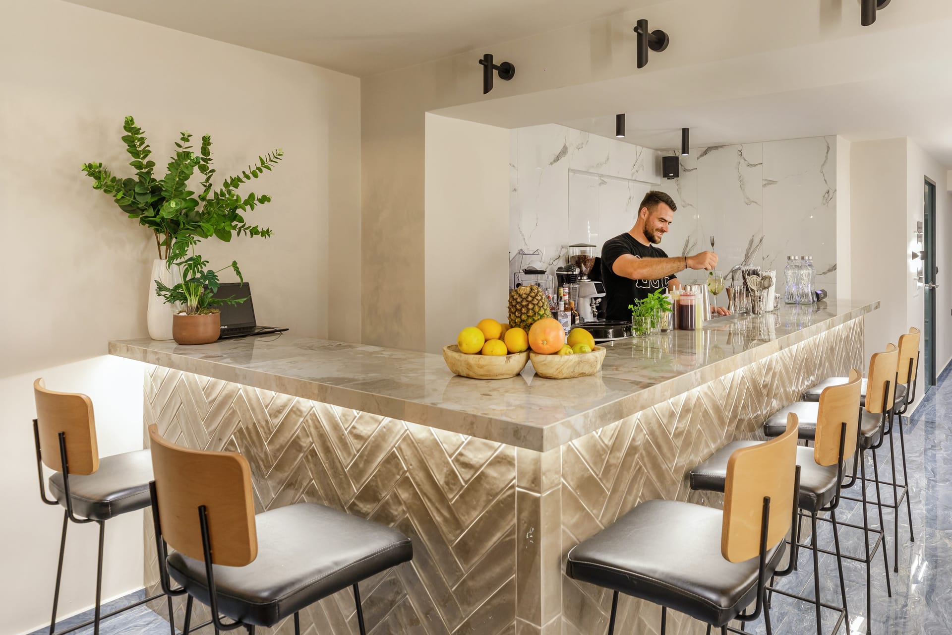 Costa De Luxe Suites