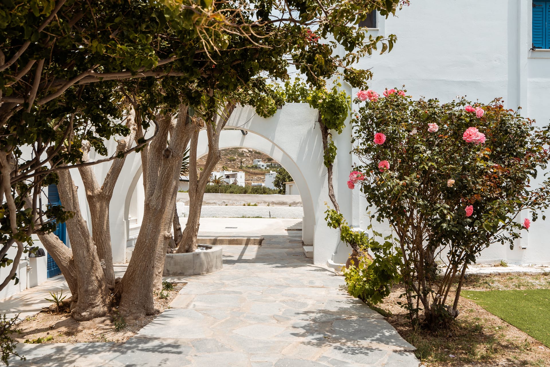 Diamantis Studios Naxos