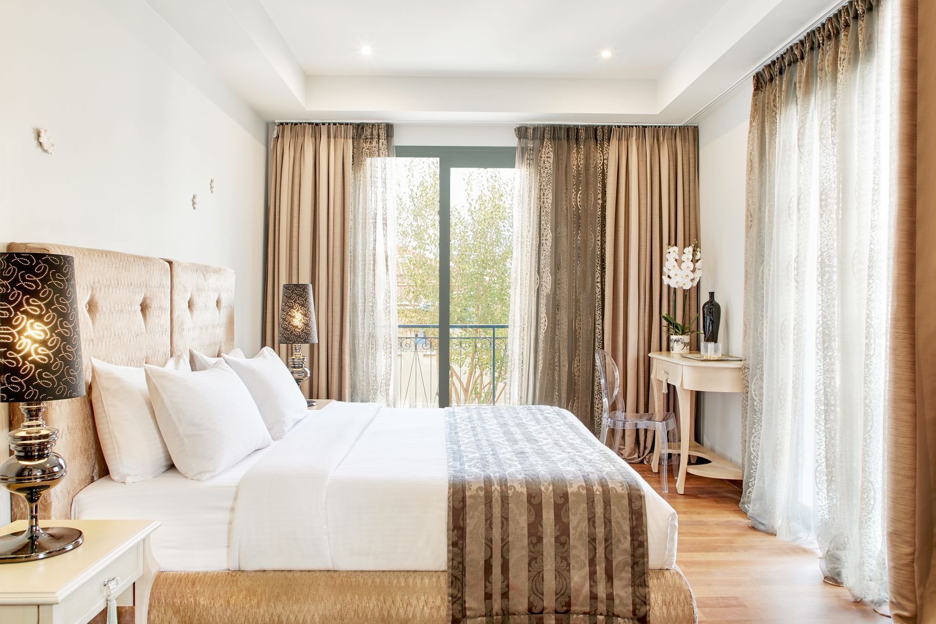 Dioni Boutique Hotel