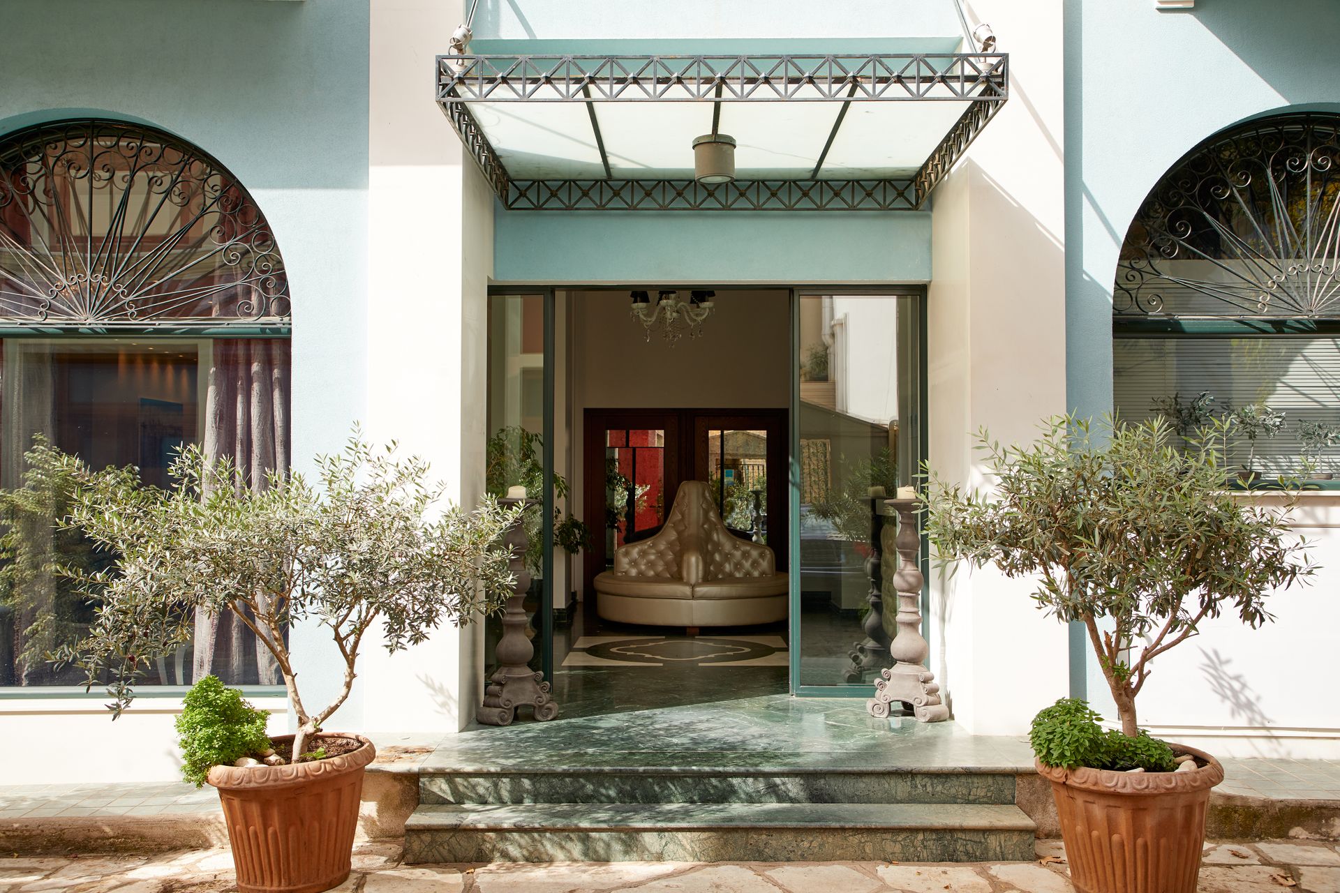 Dioni Boutique Hotel