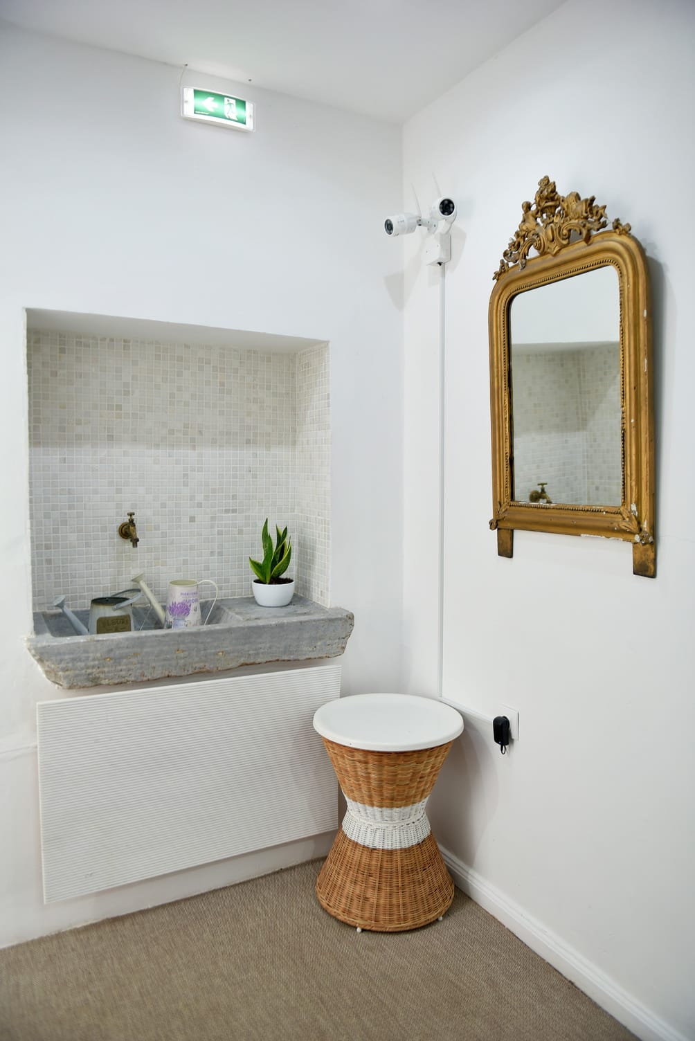 Douskos Guest House Hydra