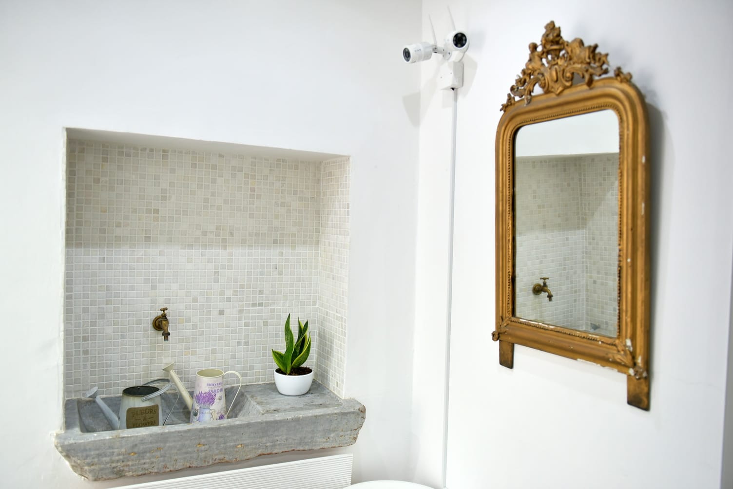 Douskos Guest House Hydra