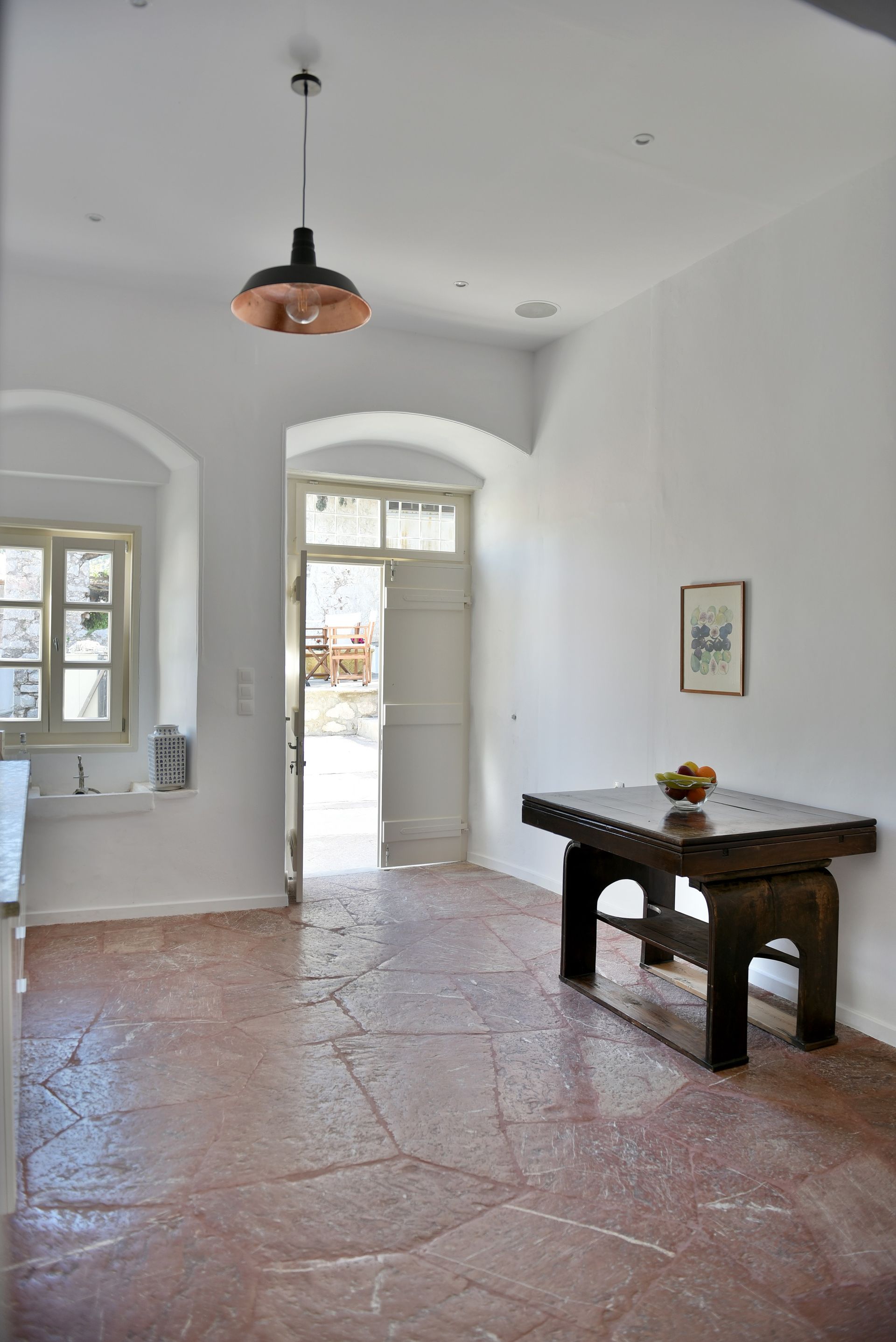 Douskos Port House Hydra