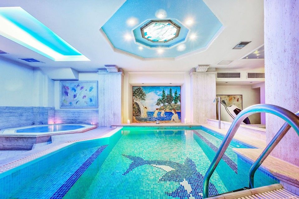 Wellness Fitness Center, pool