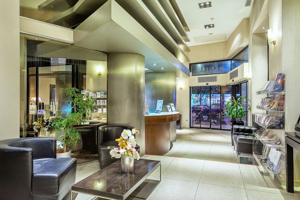 Lobby, front desk