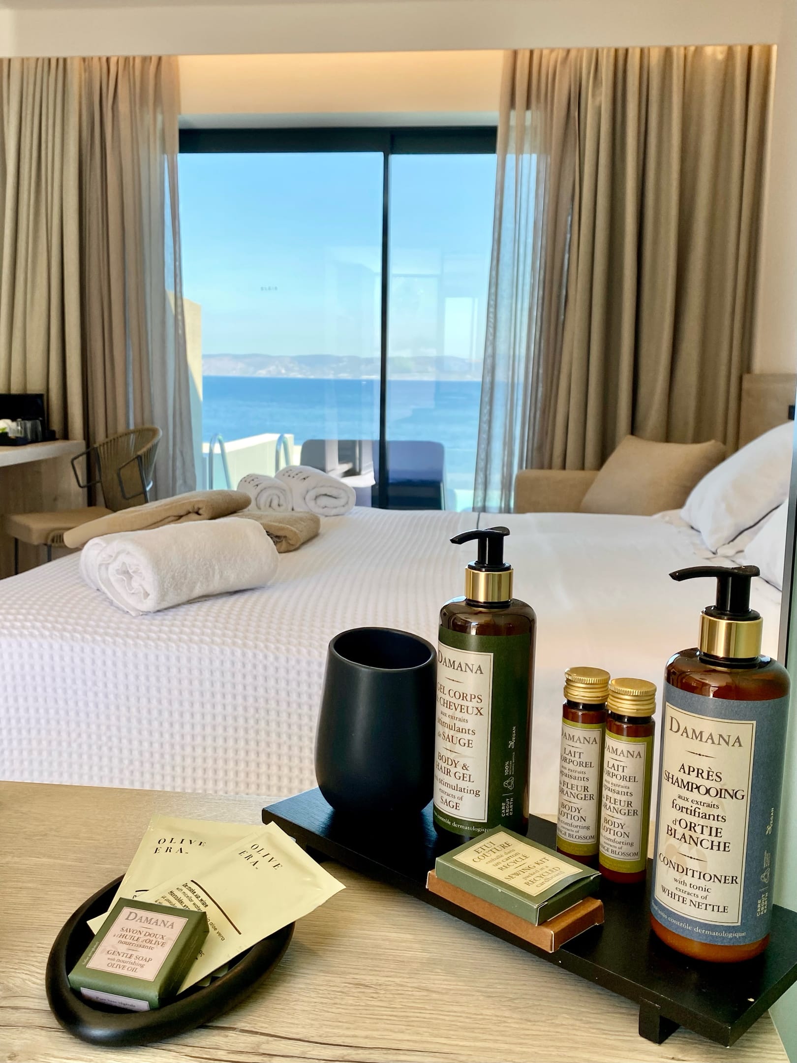 Eleia Seafront Rooms & Villas