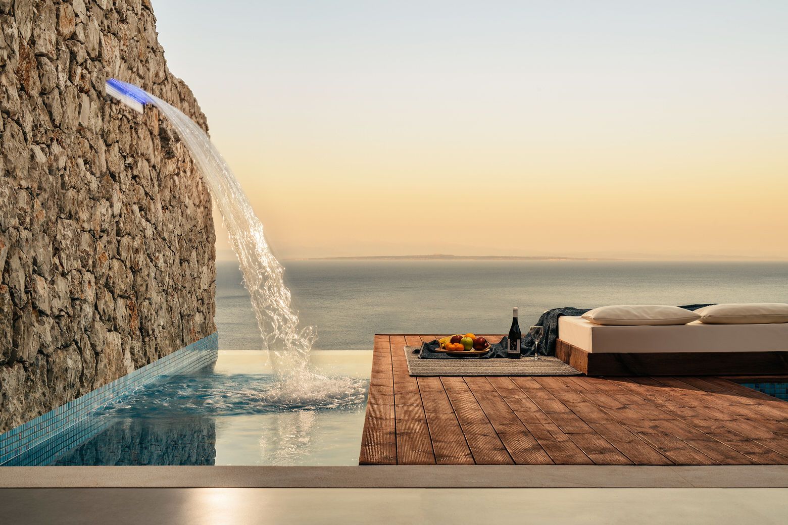 Emerald Villas & Suites