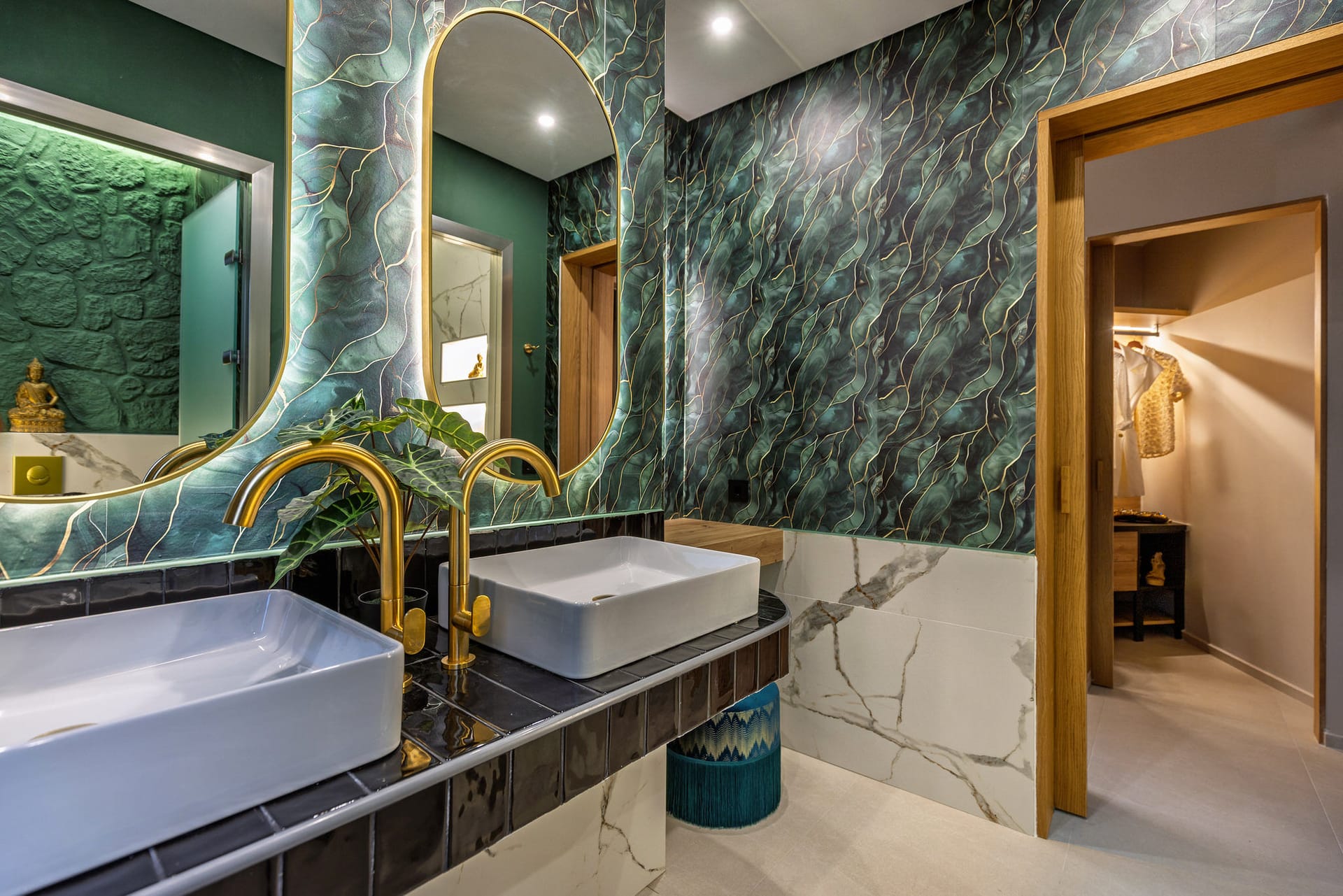 Emerald Villas & Suites