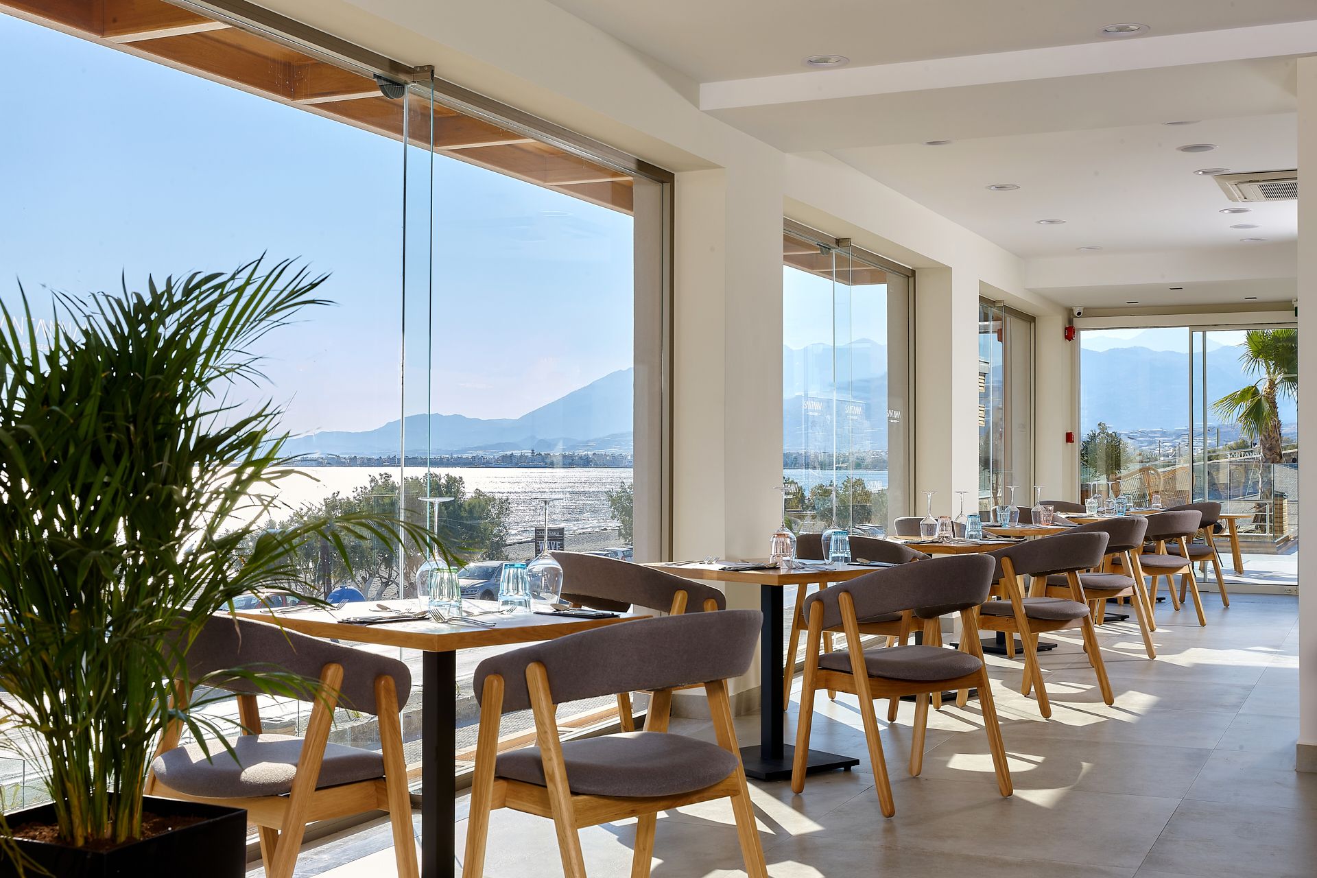 Enorme Santanna Beach Ierapetra