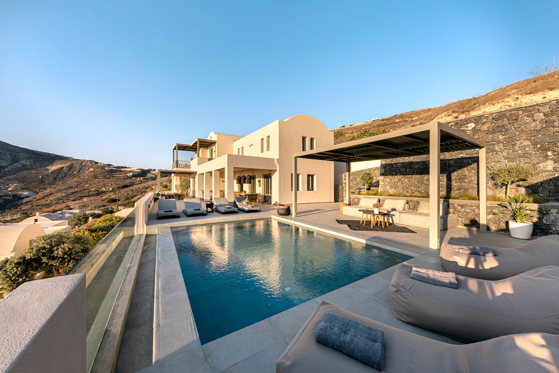 Eolia Villas Santorini