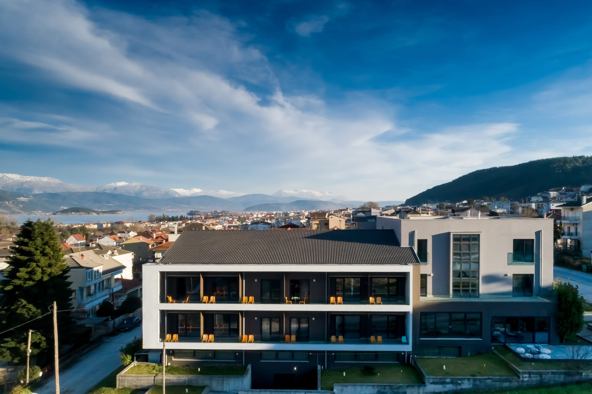 Essence Living Hotel