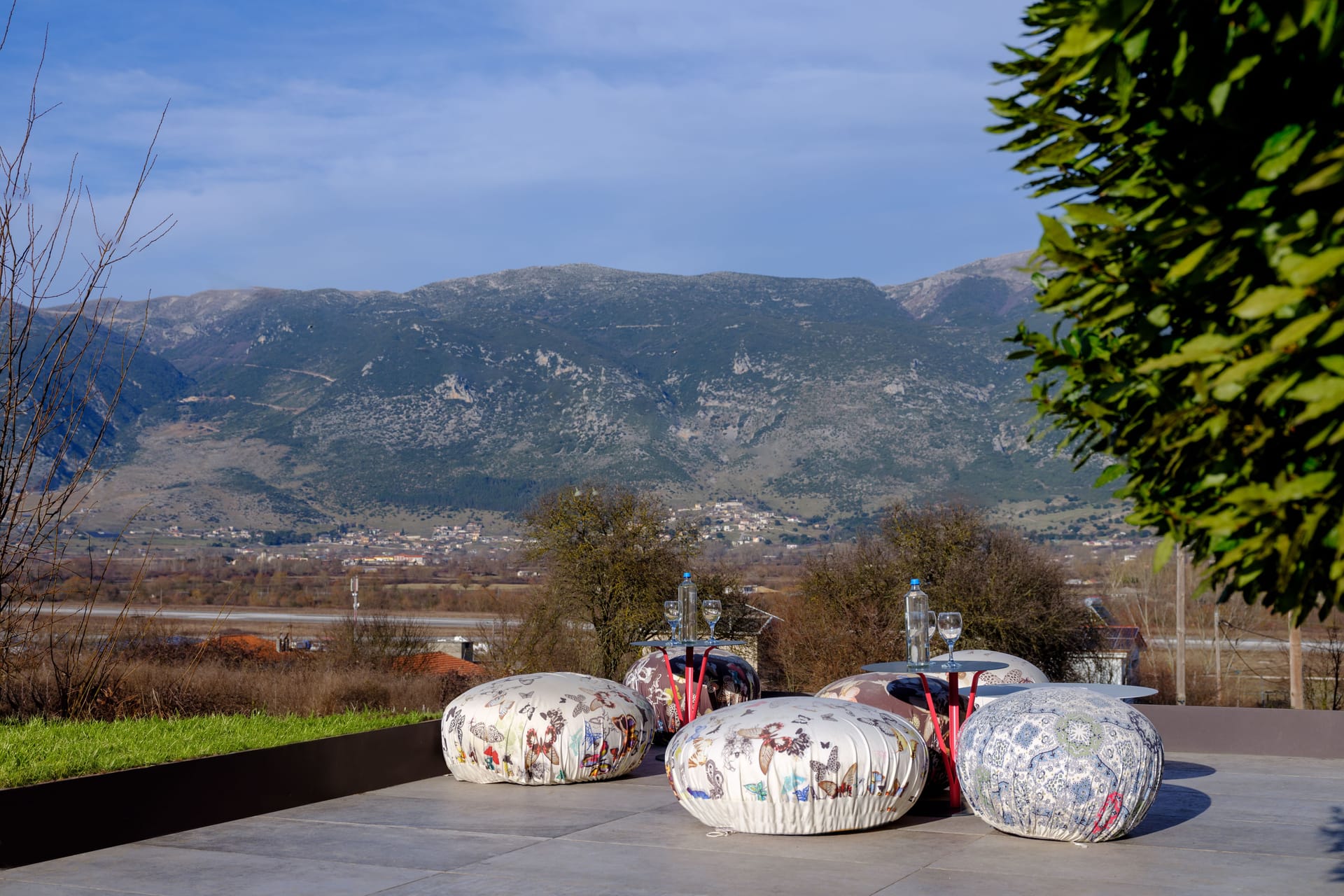 Essence Living Hotel