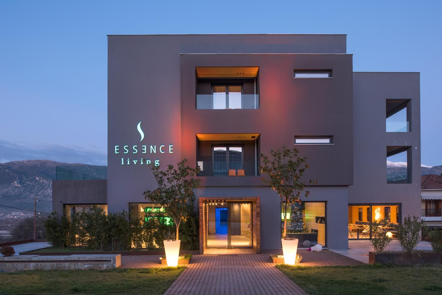 Essence Living Hotel