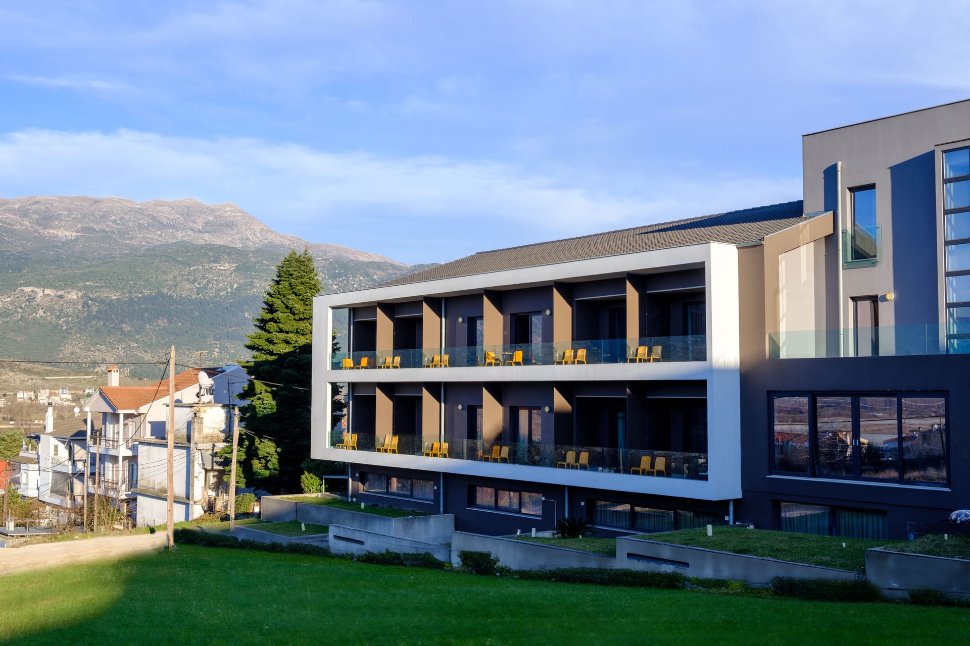 Essence Living Hotel