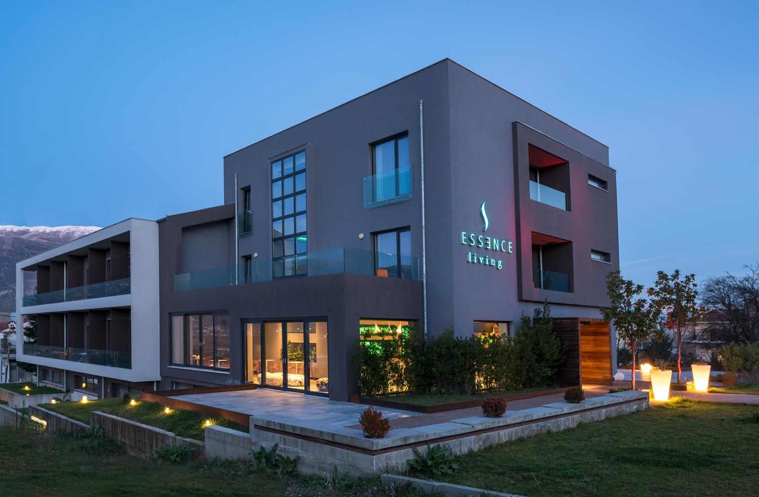 Essence Living Hotel