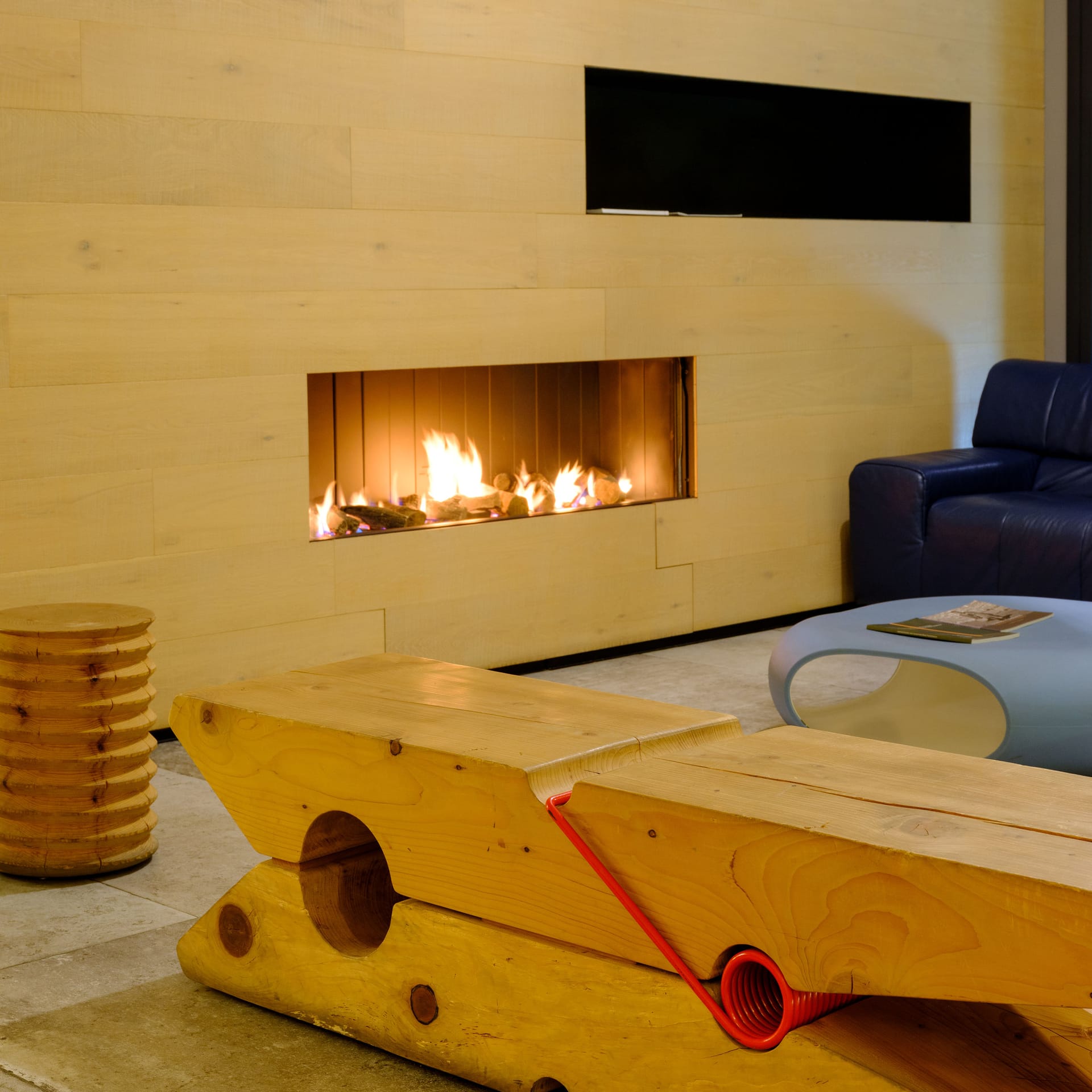 Essence Living Hotel - Lobby - Reception