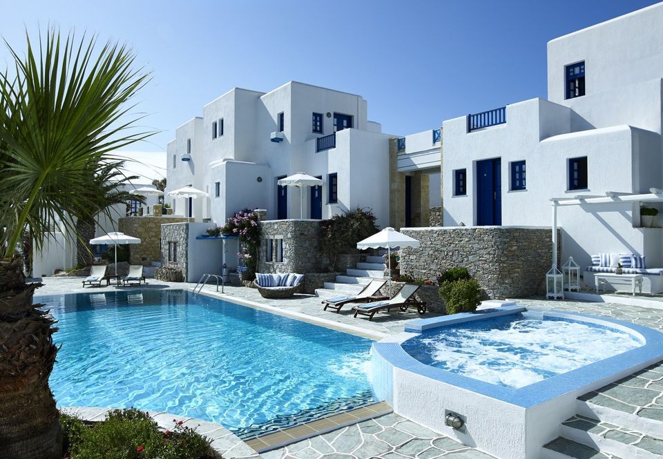 Folegandros Apartments