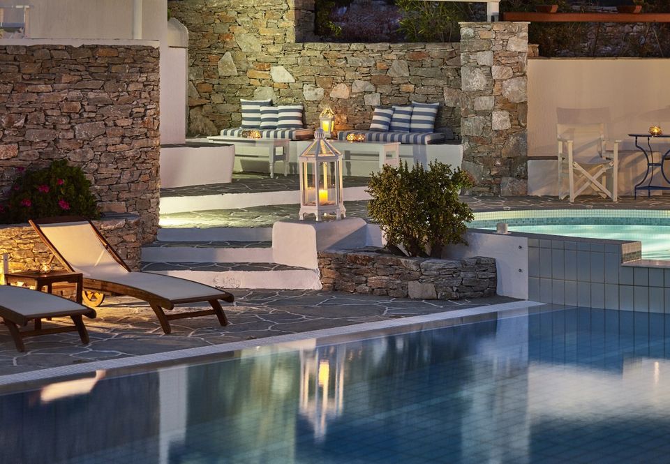 Folegandros Apartments