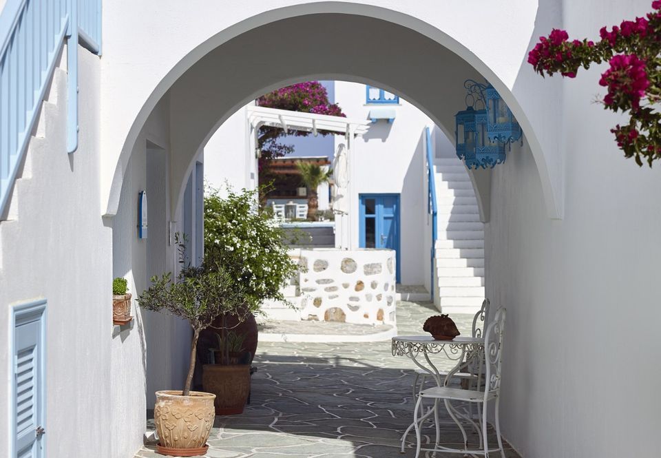 Folegandros Apartments