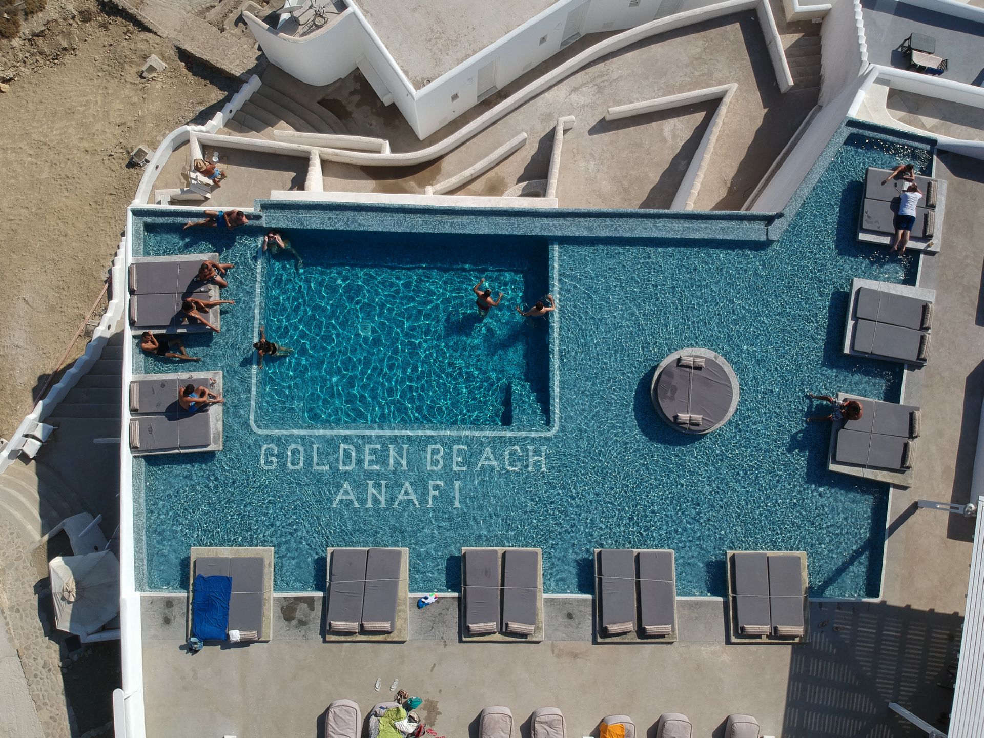 Golden Beach Resort Anafi