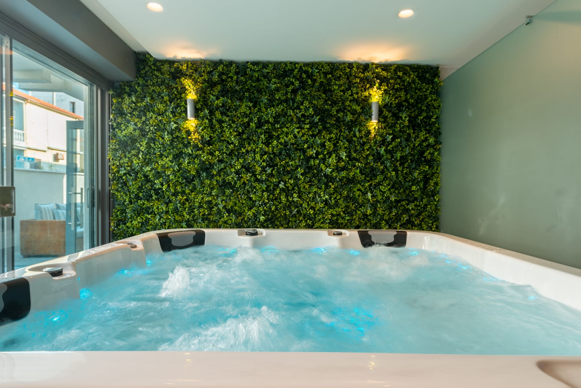 Golden Star City Resort