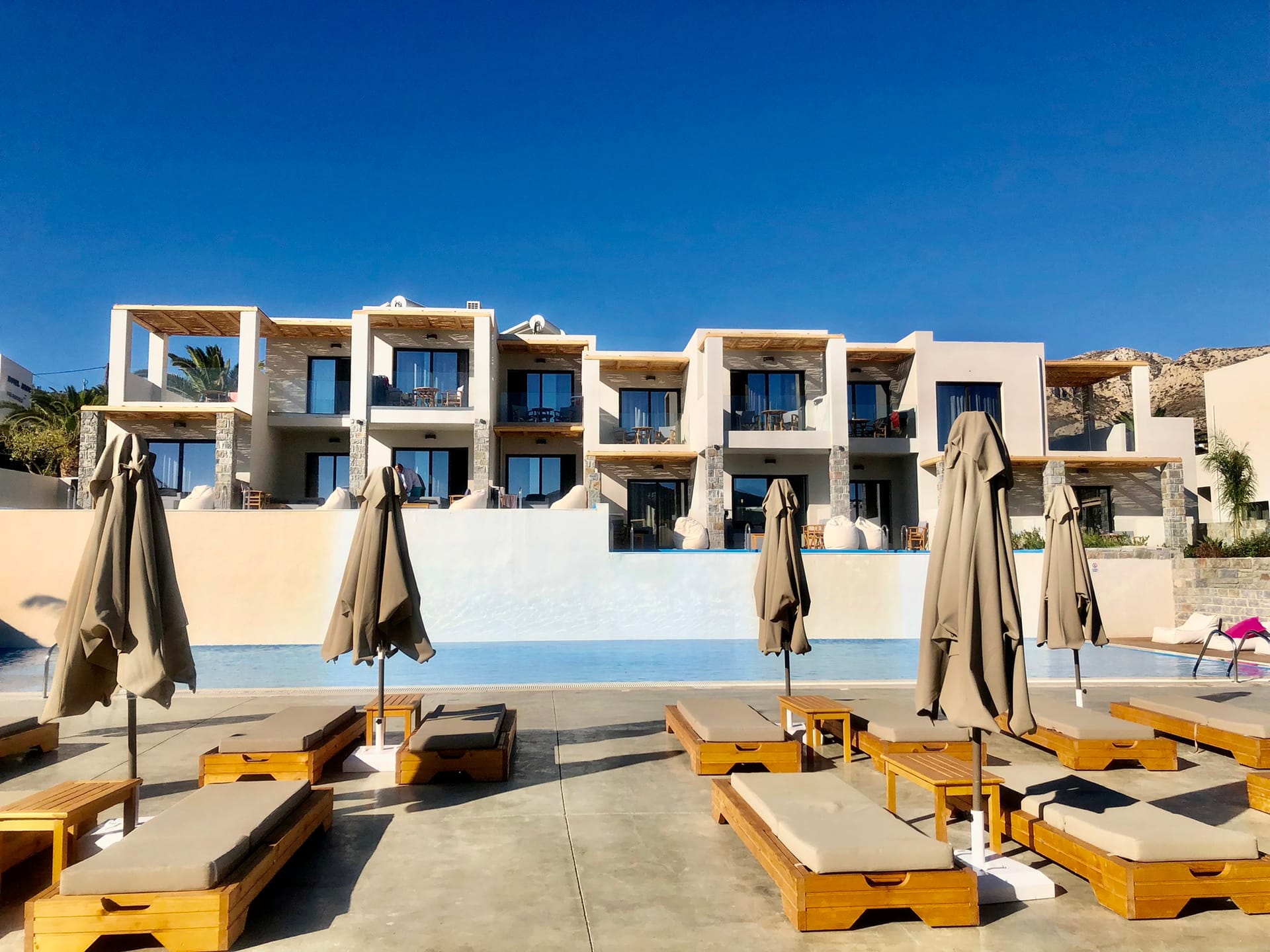 Helios Beach Hotel & Bungalows