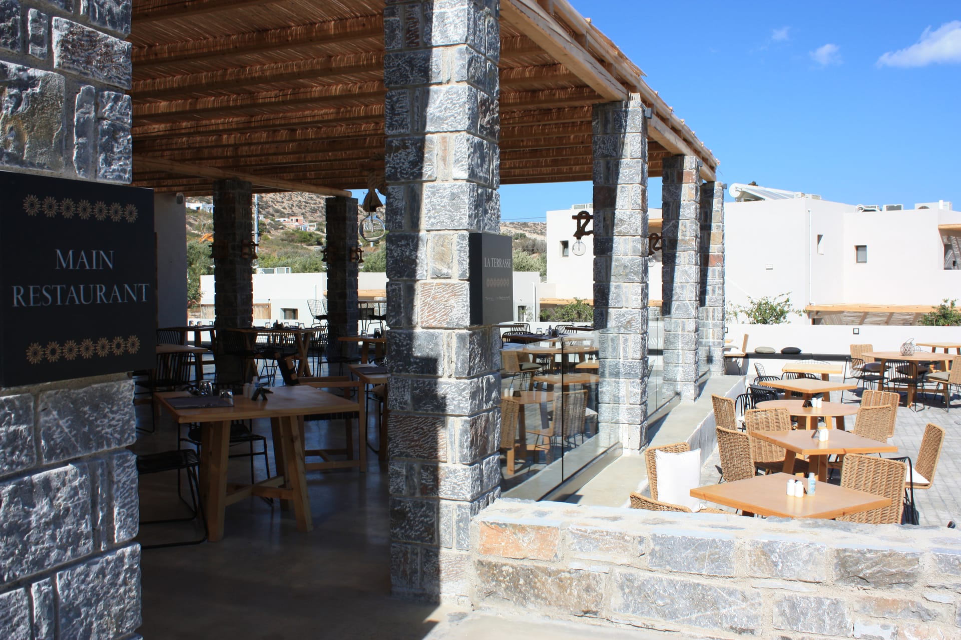 Helios Beach Hotel & Bungalows