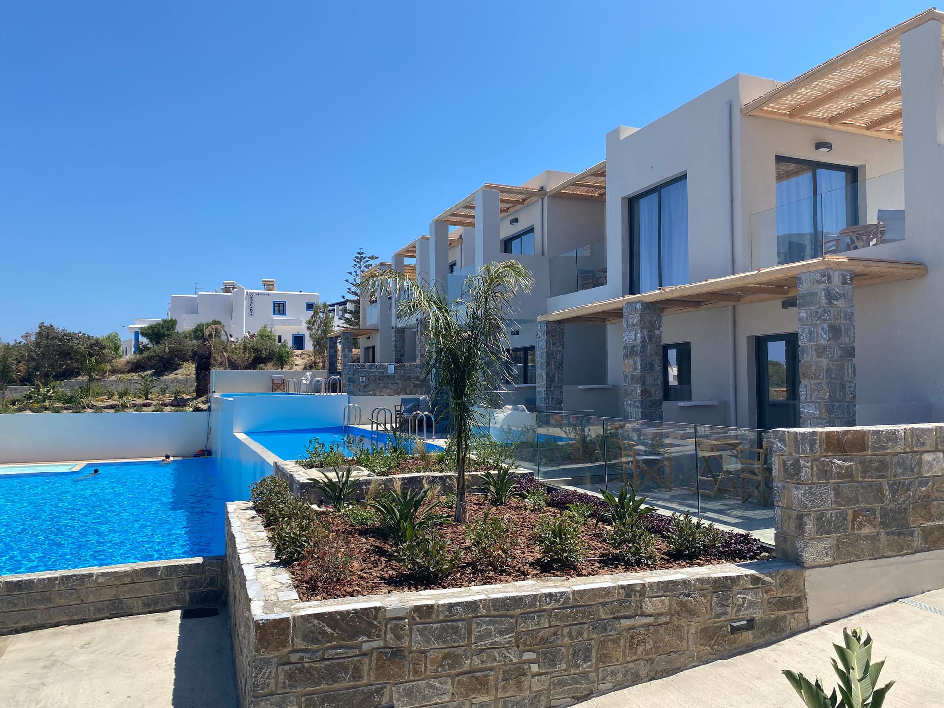 Helios Beach Hotel & Bungalows