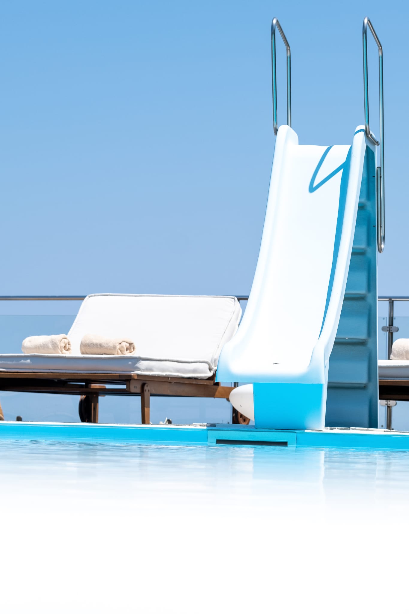 Icarus Luxury Beachfront Villa