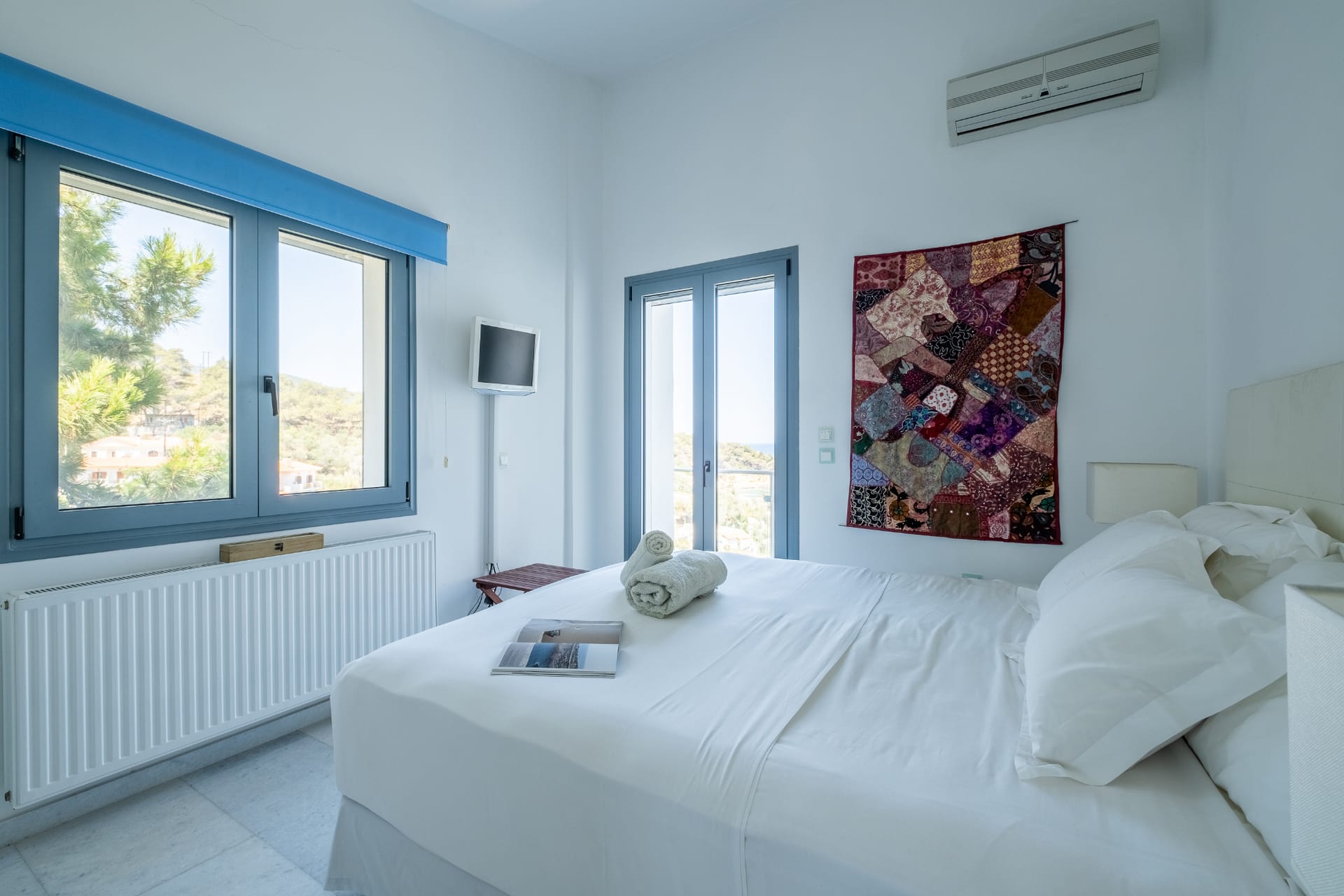 Icarus Luxury Beachfront Villa